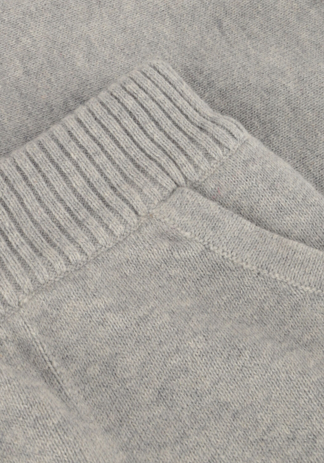 Lichtgrijze BAJE STUDIO Korte broek MOI - large