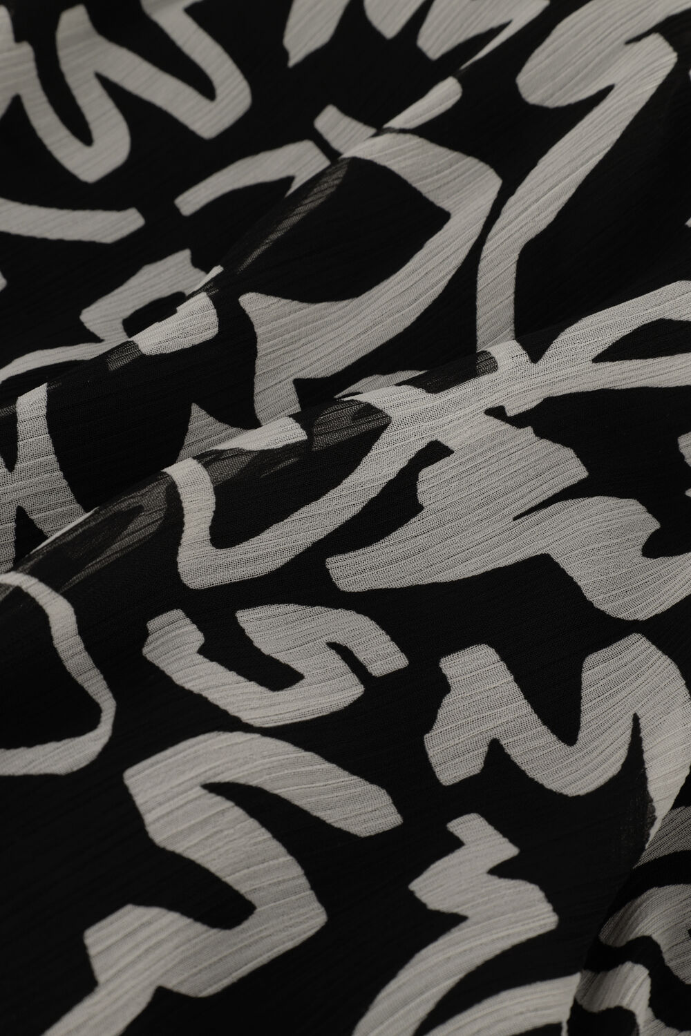 Zwarte COLOURFUL REBEL Mini jurk SUZE MARKER RUFFLE MINI DRESS - large