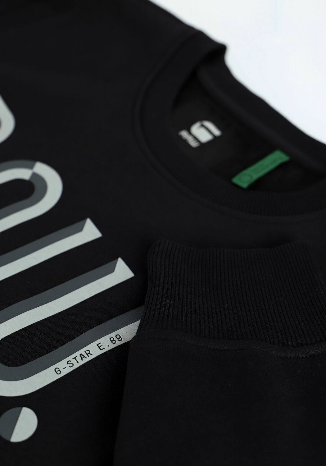 Zwarte G-STAR RAW Sweater A971 - ASHOR SWEAT R- 3D RAW. - large