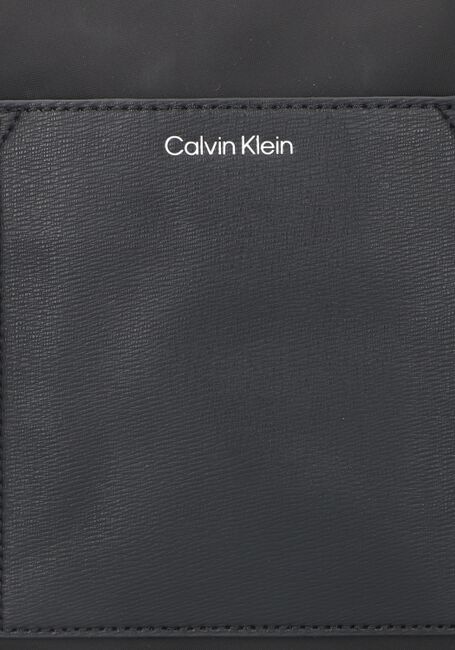 Zwarte CALVIN KLEIN Schoudertas CLASSIC REPREVE REPORTER S Zwarte CALVIN KLEIN Schoudertas CLASSIC REPREVE REPORTER S - large