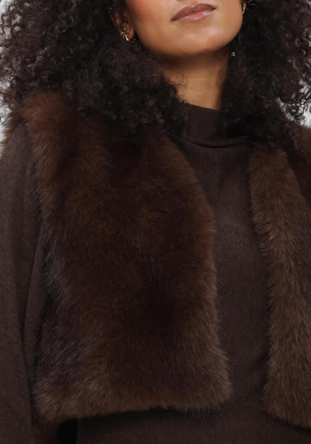Bruine AIMEE THE LABEL Jassen ISLAW6 FAKE FUR WAISTCOAT - large