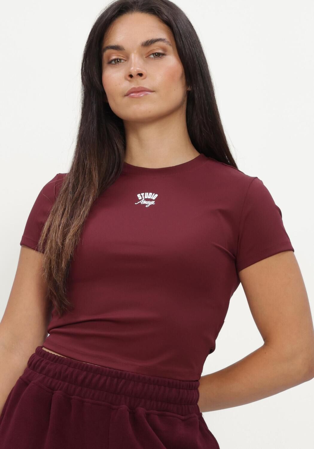 STUDIO AMAYA Dames Tops & T-shirts Essentiel Tee Bordeaux