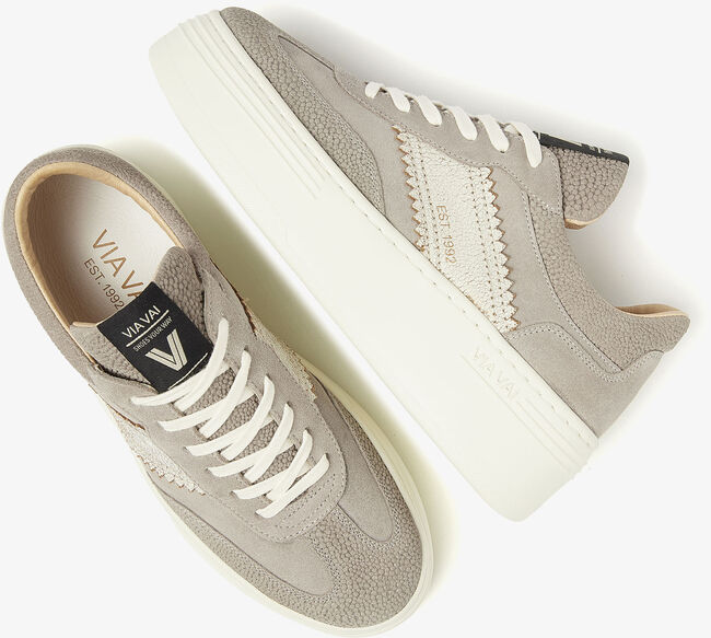 Grijze VIA VAI Lage sneakers ISA ROMI - large