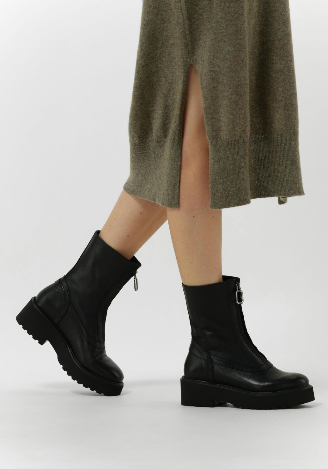 Zwarte VIA VAI Enkelboots BOBBI STRIP | Omoda