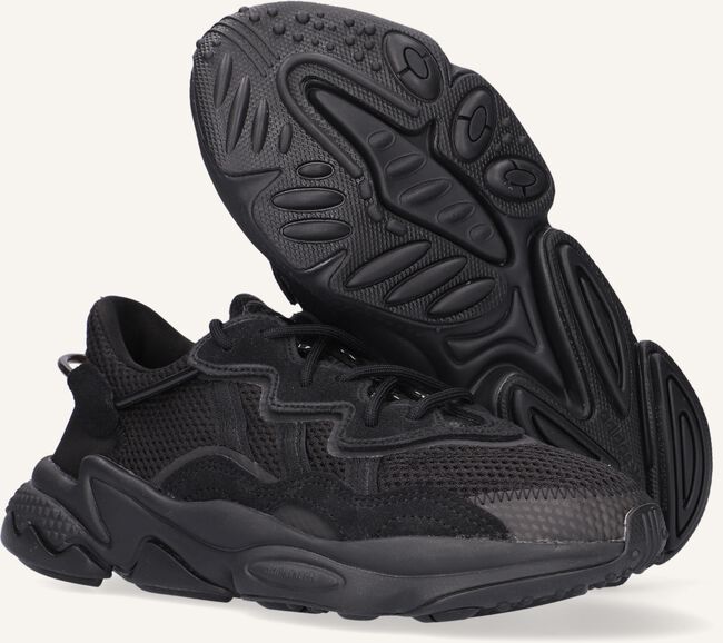 Zwarte ADIDAS Lage sneakers OZWEEGO J Zwarte ADIDAS Lage sneakers OZWEEGO J - large