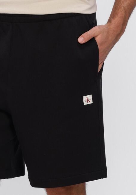 Zwarte CALVIN KLEIN Korte broek EU 350TERRY BADGE SHORT - large