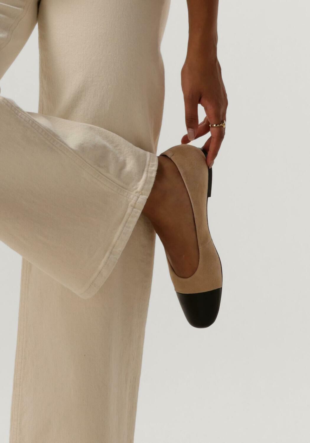 Beige VAGABOND SHOEMAKERS Ballerina's JOLIN 642 - large