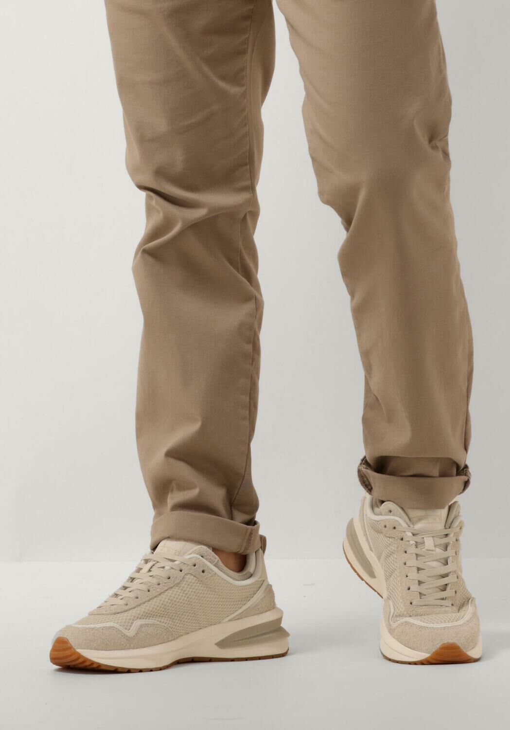 Beige TOMMY JEANS Lage sneakers TOMMY JEANS M RUNNER - large