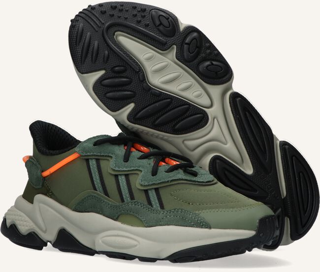 Groene ADIDAS Lage sneakers OZWEEGO J Groene ADIDAS Lage sneakers OZWEEGO J - large