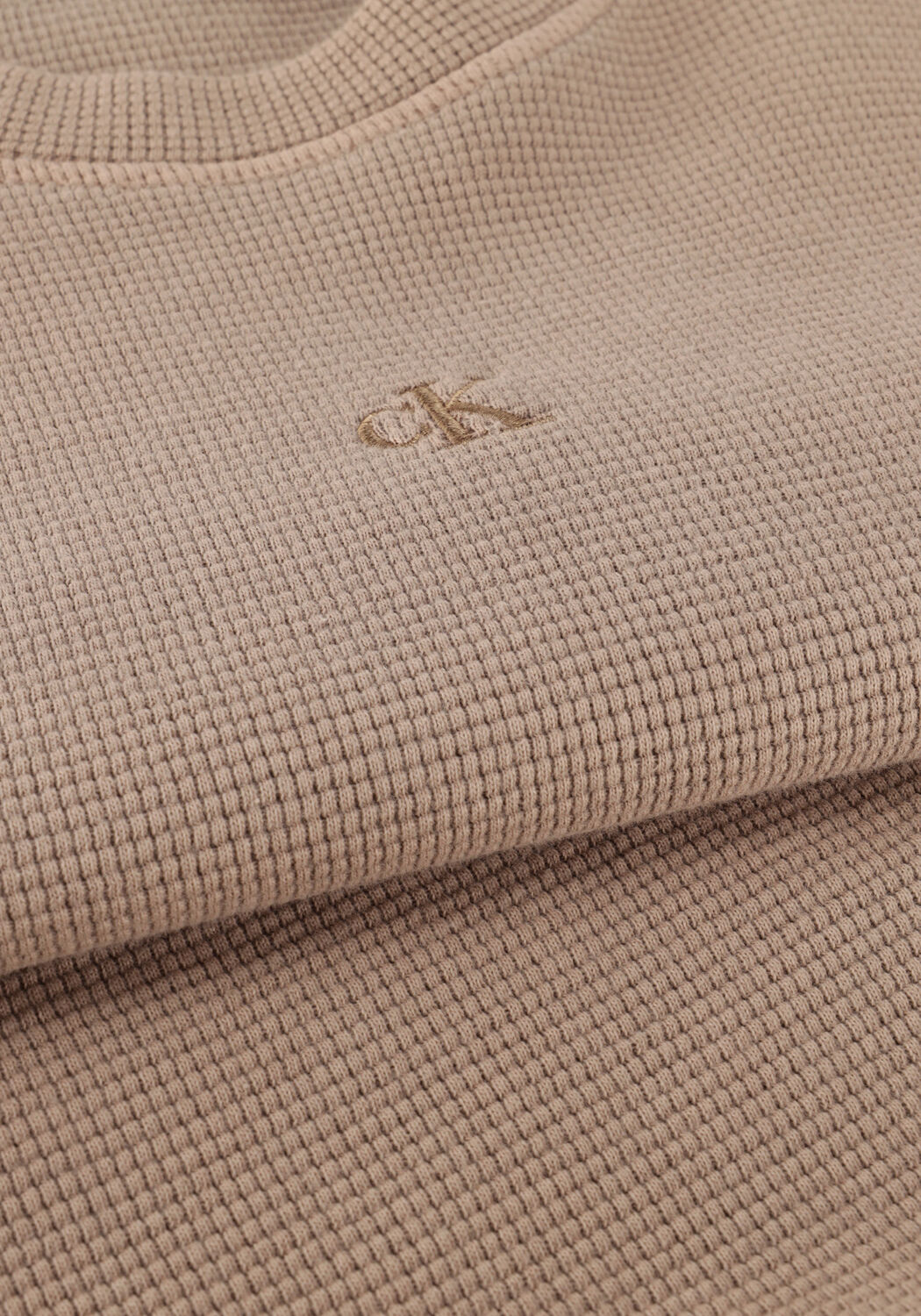 Lichtgrijze CALVIN KLEIN T-shirt WAFFLE TEE - large