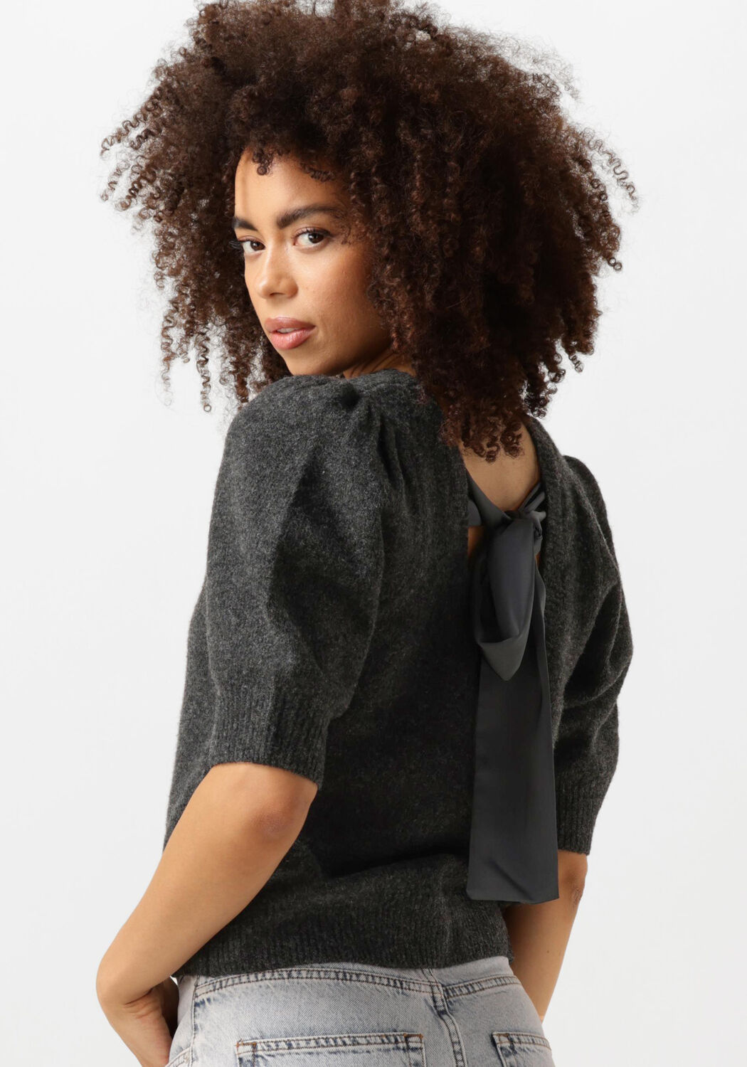 NEO NOIR Dames Tops & T-shirts Martha Bow Knit Tee Antraciet