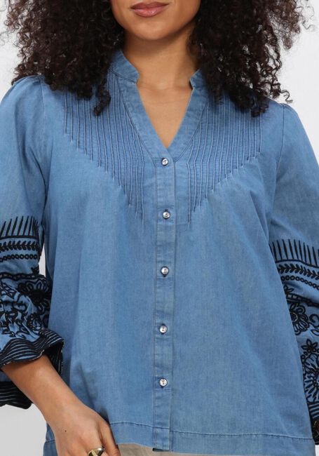 Blauwe MOS MOSH Blouses MMSTOMIN EMB SHIRT - large