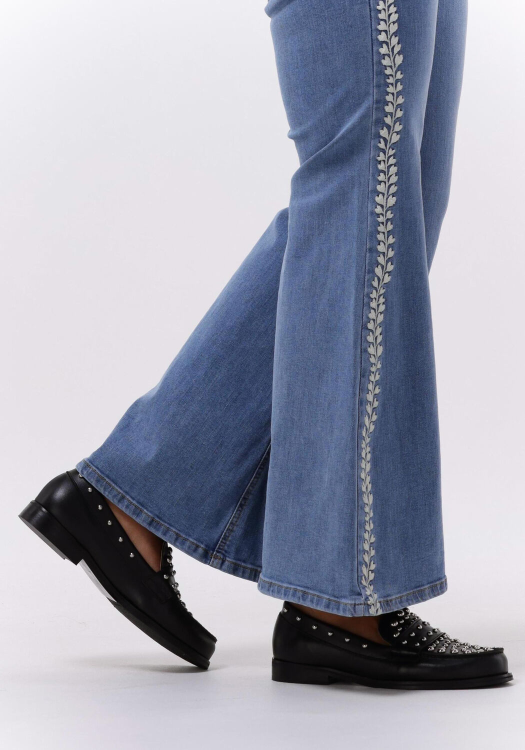 Zwarte FABIENNE CHAPOT Loafers LUNA STUDDED - large