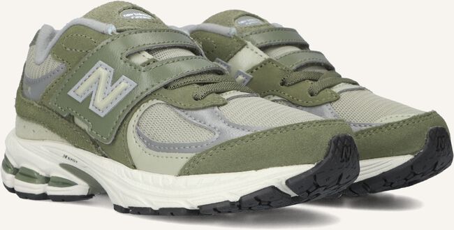 Groene NEW BALANCE Lage sneakers PV2002 Groene NEW BALANCE Lage sneakers PV2002 - large