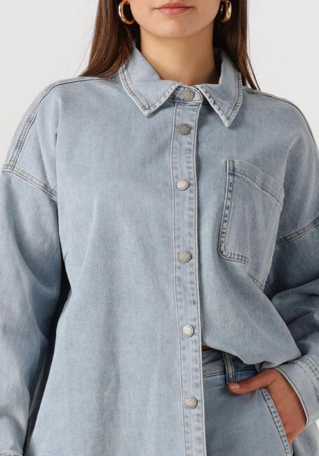 Lichtblauwe MY ESSENTIAL WARDROBE Blouses LARAMW 115 MALO SHIRT - large