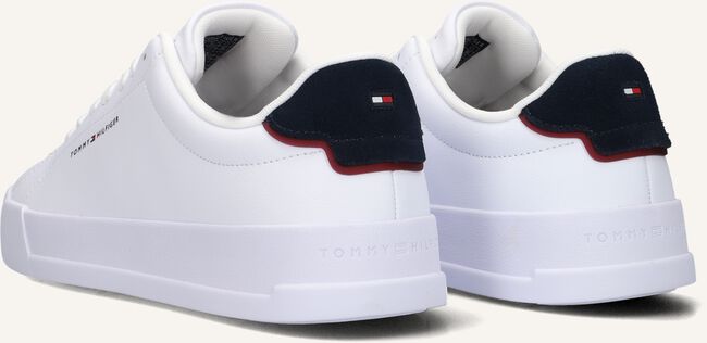 Witte TOMMY HILFIGER Lage sneakers COURT ESSENTIAL Witte TOMMY HILFIGER Lage sneakers COURT ESSENTIAL - large