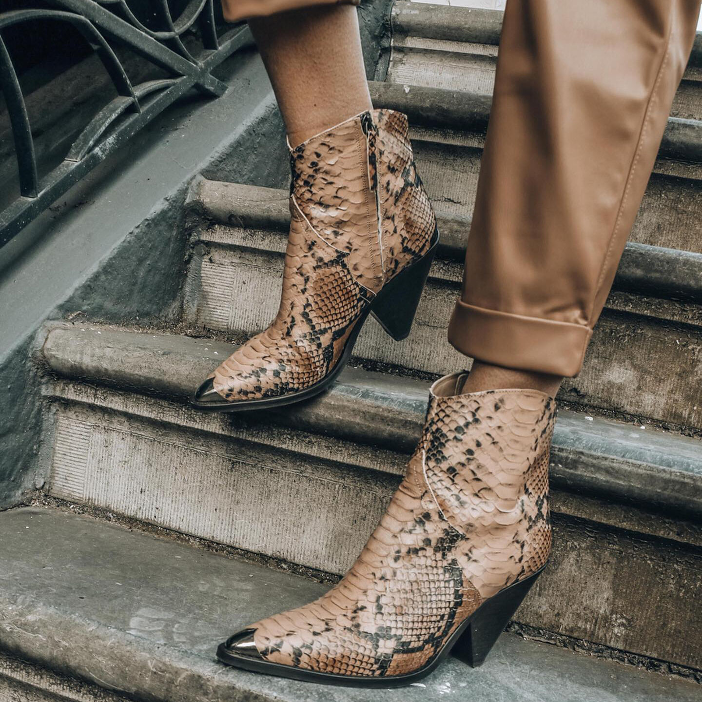 Beige TORAL Enkellaarsjes 12369 - large