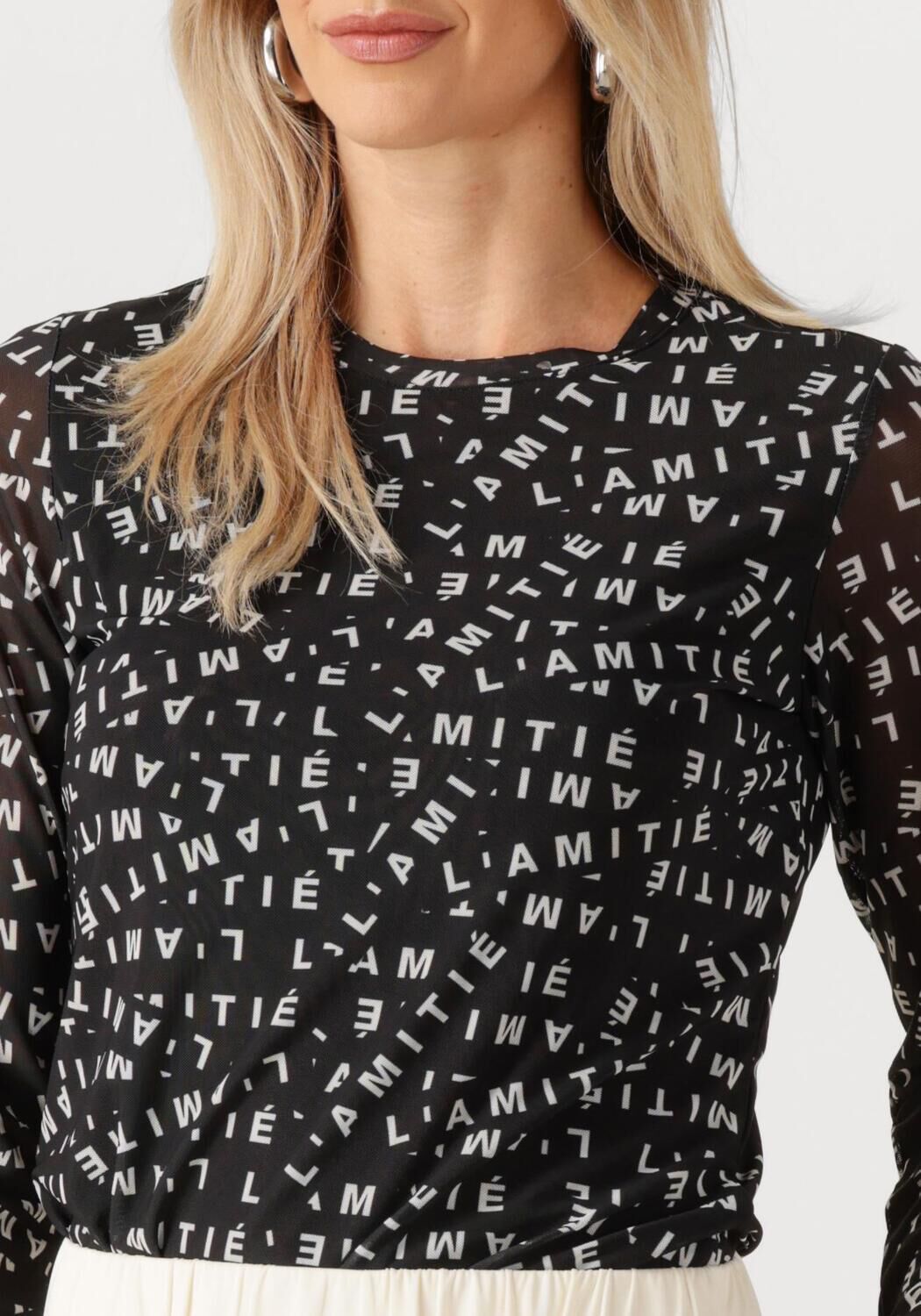HAUTE L'AMITIÉ Dames Tops & T-shirts L'amitie Mesh Ls O-neck Zwart