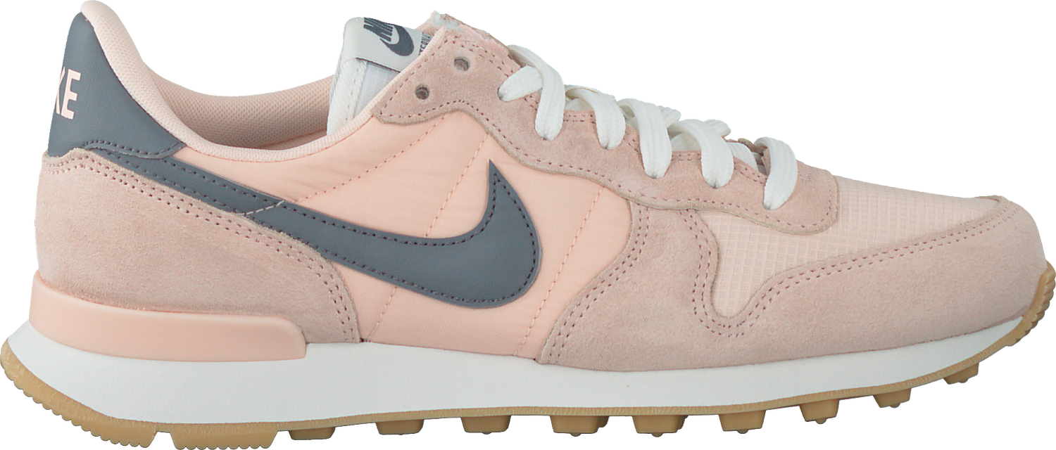 nike internationalist lichtroze