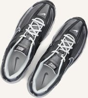 Grijze NIKE Lage sneakers NIKE INITIATOR Grijze NIKE Lage sneakers NIKE INITIATOR - medium