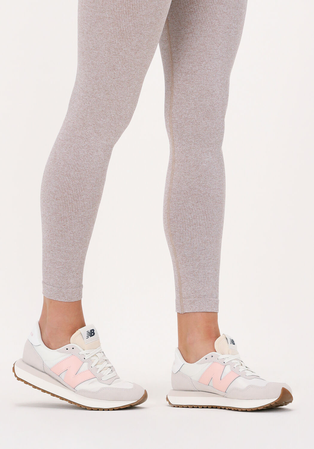 Beige NEW BALANCE Lage sneakers WS237 - large