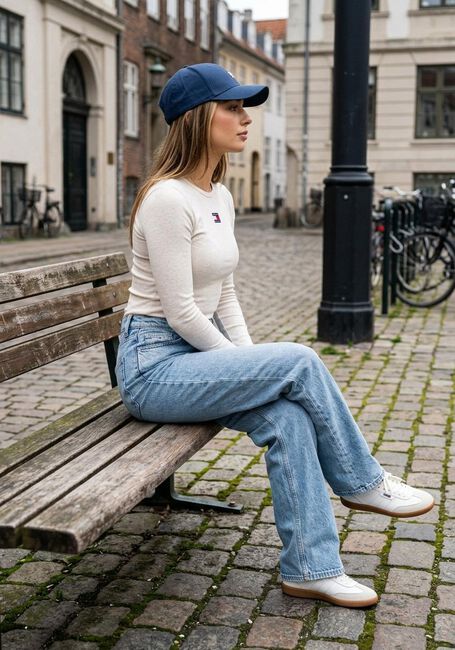 Lichtblauwe TOMMY JEANS Wide jeans CLAIRE HR WD AI4116 - large