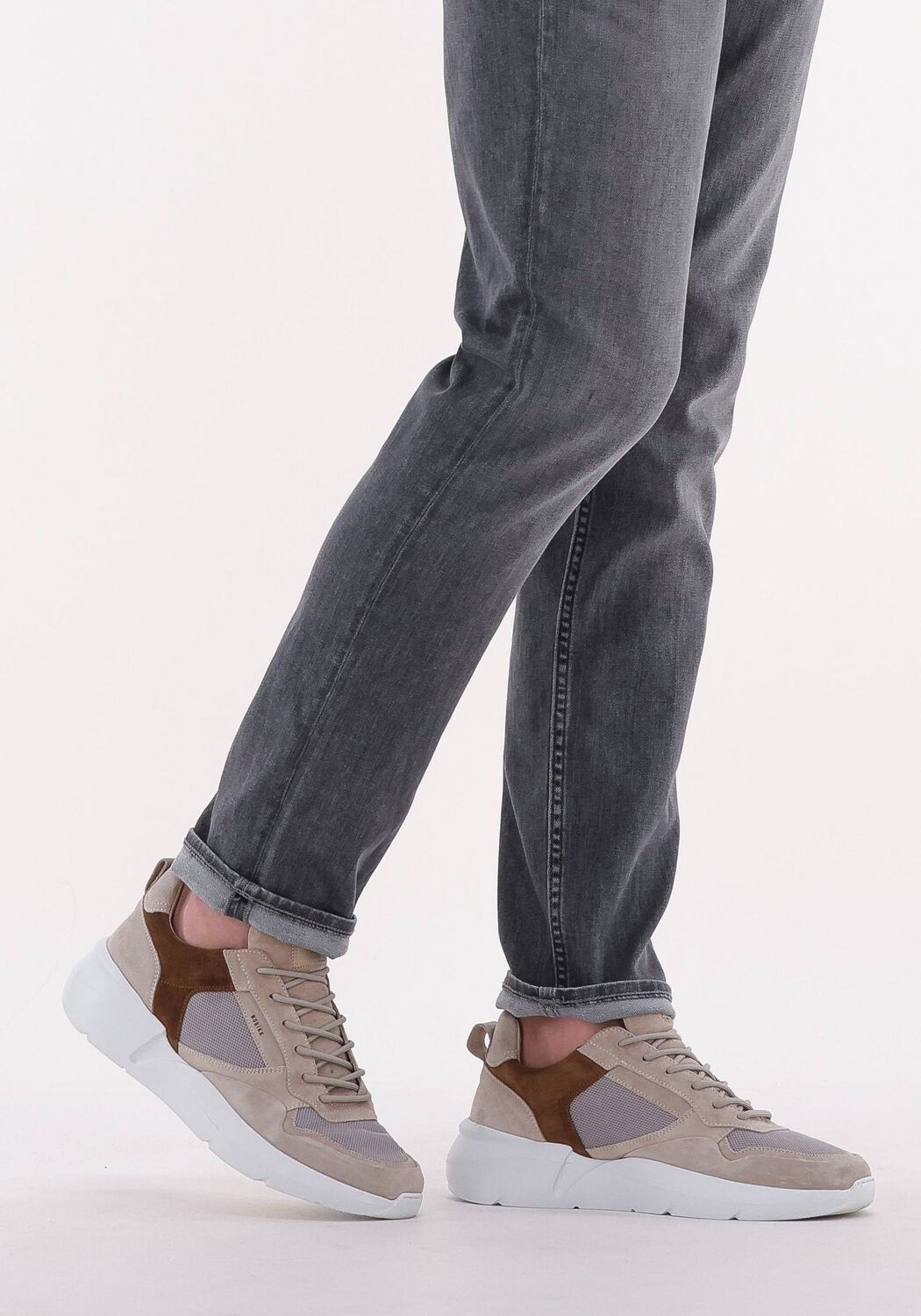 Beige NUBIKK Lage sneakers ROQUE ROAD WAVE - large