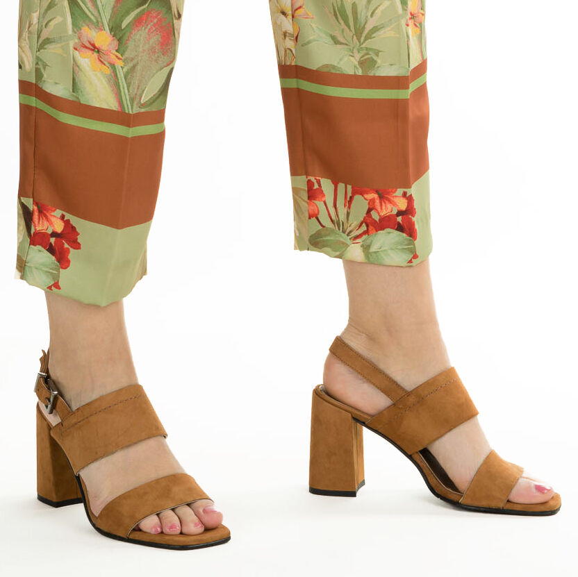 Cognac NOTRE-V Platte sandalen AG172 - large