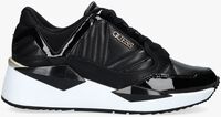 Zwarte GUESS Lage sneakers TRAVES - medium