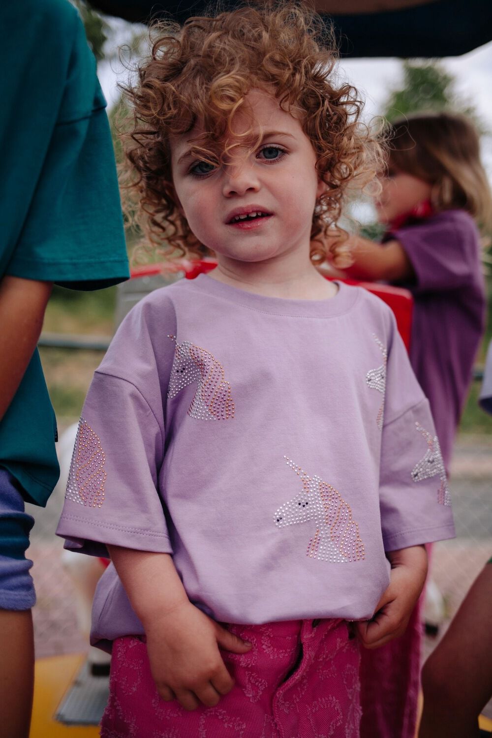 Paarse DAILY BRAT T-shirt UNICORN T-SHIRT - large