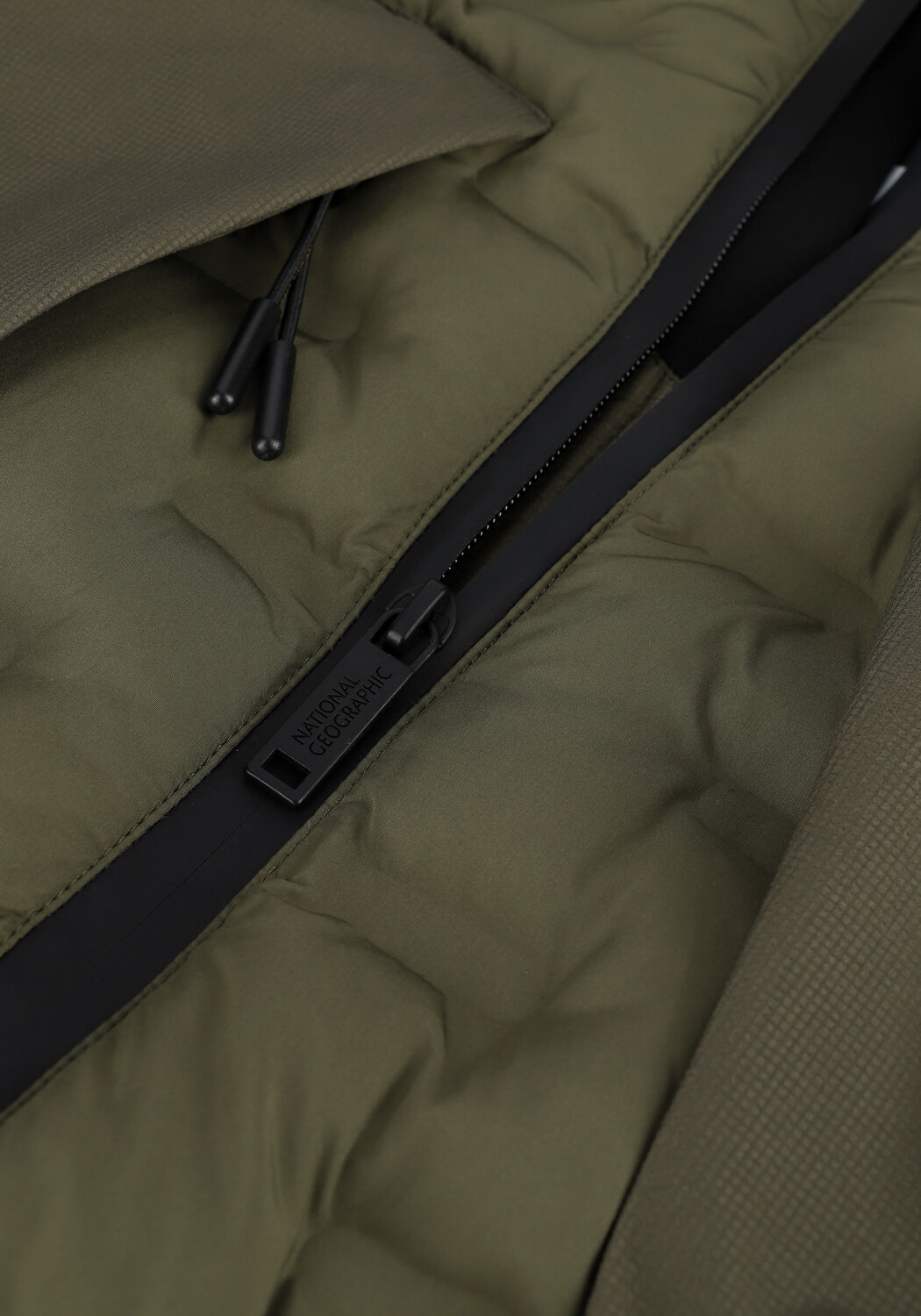 Olijf NATIONAL GEOGRAPHIC Gewatteerde jas HOODED JACKET - large