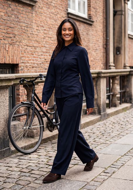 Donkerblauwe AMAYA AMSTERDAM Blouses LOUI BLOUSE - large