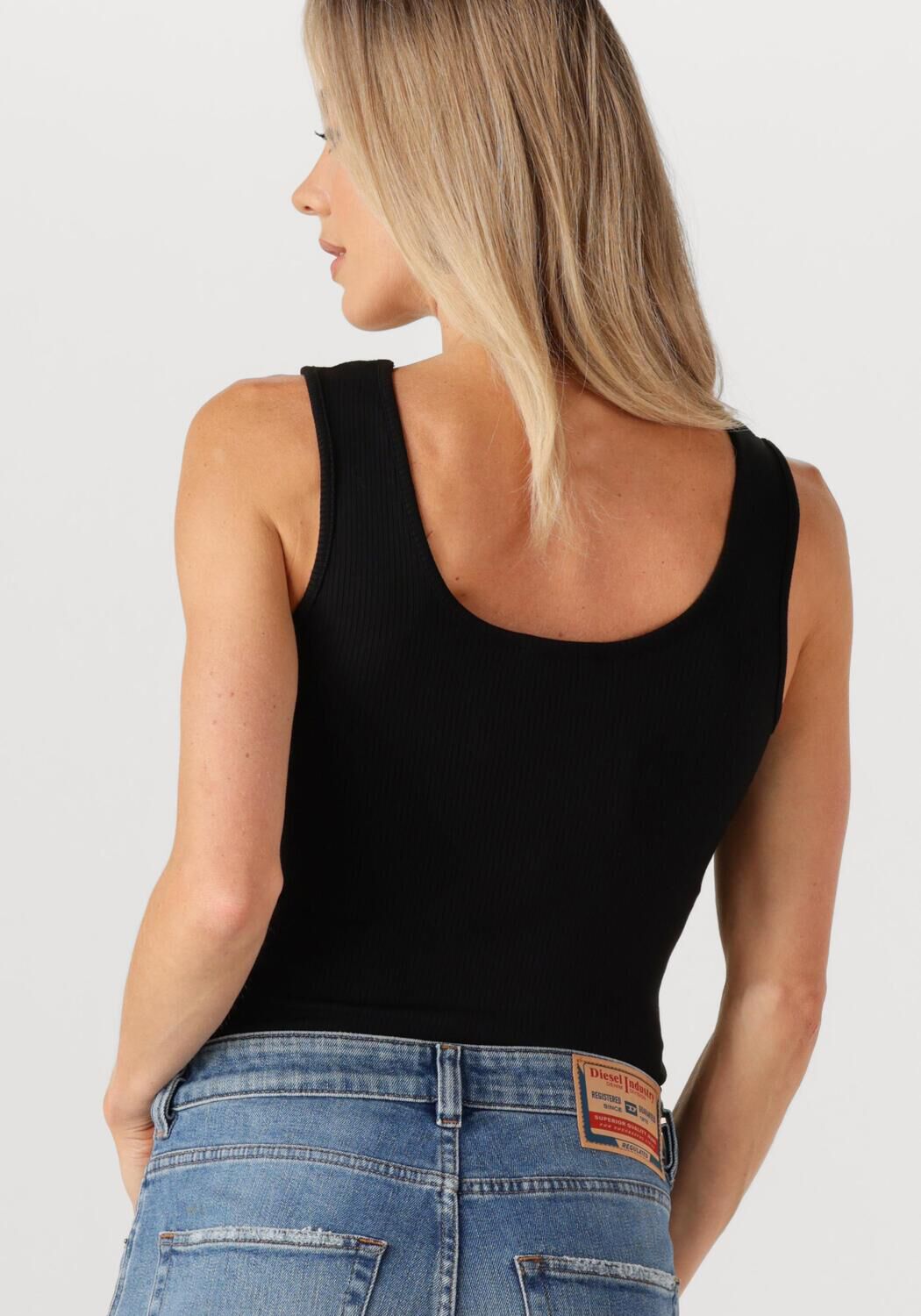 ALIX THE LABEL Dames Tops & T-shirts Ladies Knitted Tanktop Zwart