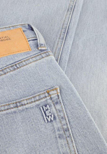 Lichtblauwe MY ESSENTIAL WARDROBE Straight leg jeans DAISYMW 139 HIGH STRAIGHT SLIT Lichtblauwe MY ESSENTIAL WARDROBE Straight leg jeans DAISYMW 139 HIGH STRAIGHT SLIT - large