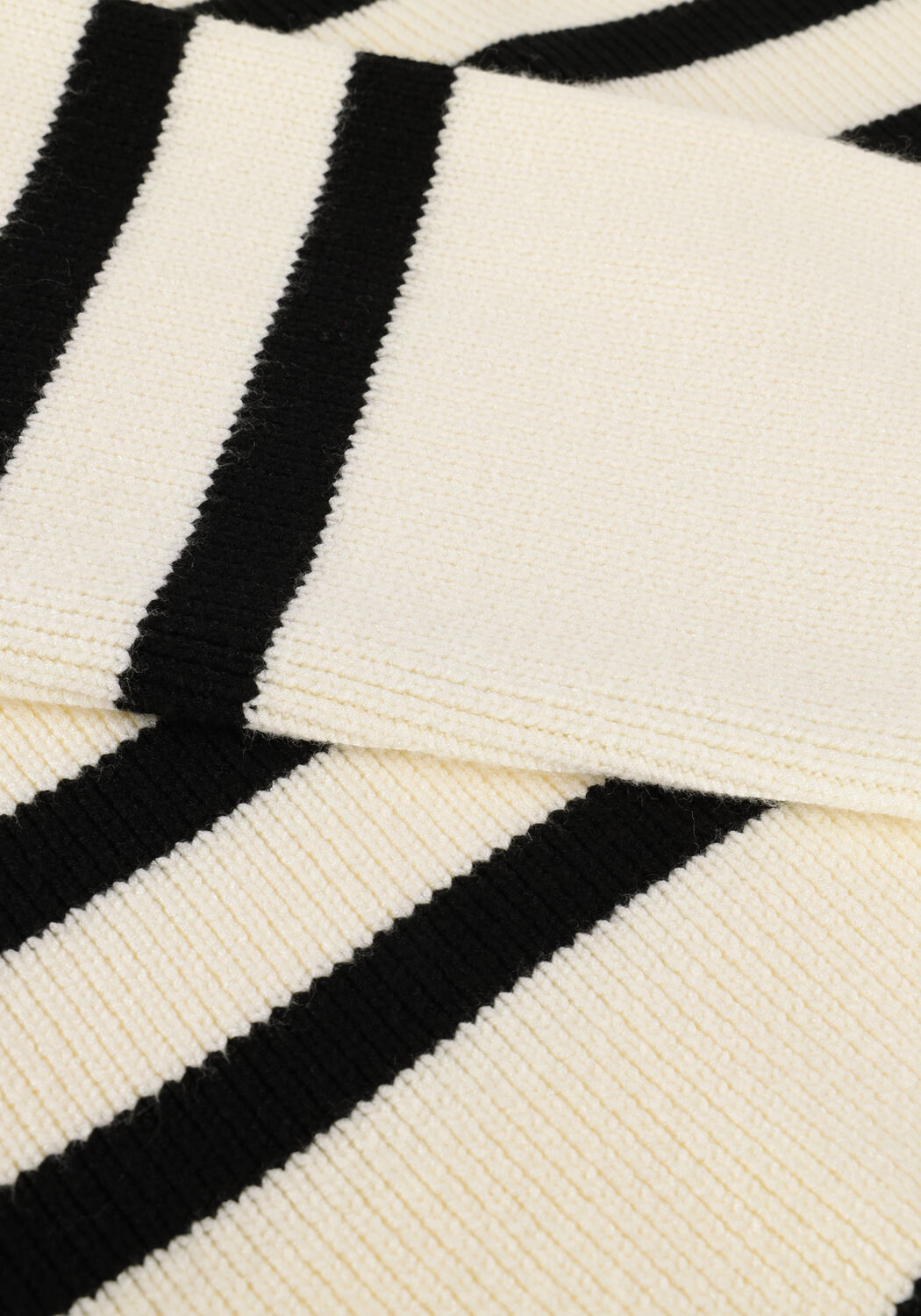 Creme NOTES DU NORD Vest GAIA CARDIGAN - large