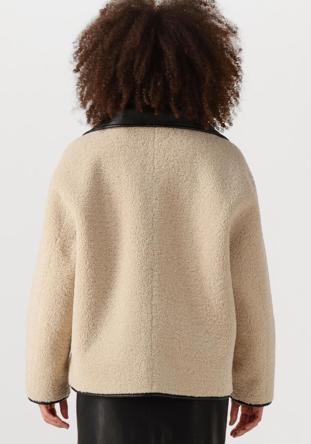 KNIT-TED Dames Jassen Cozy Zwart