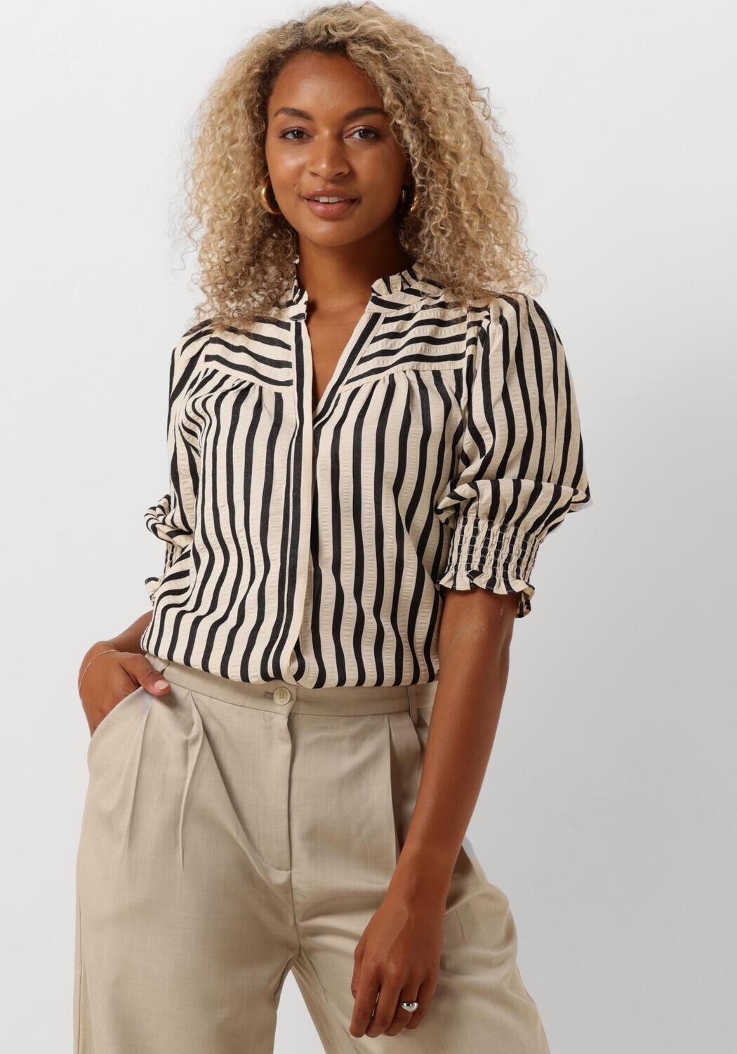Creme NEO NOIR Blouses DIANA CONTRAST STRIPE BLOUSE | Omoda