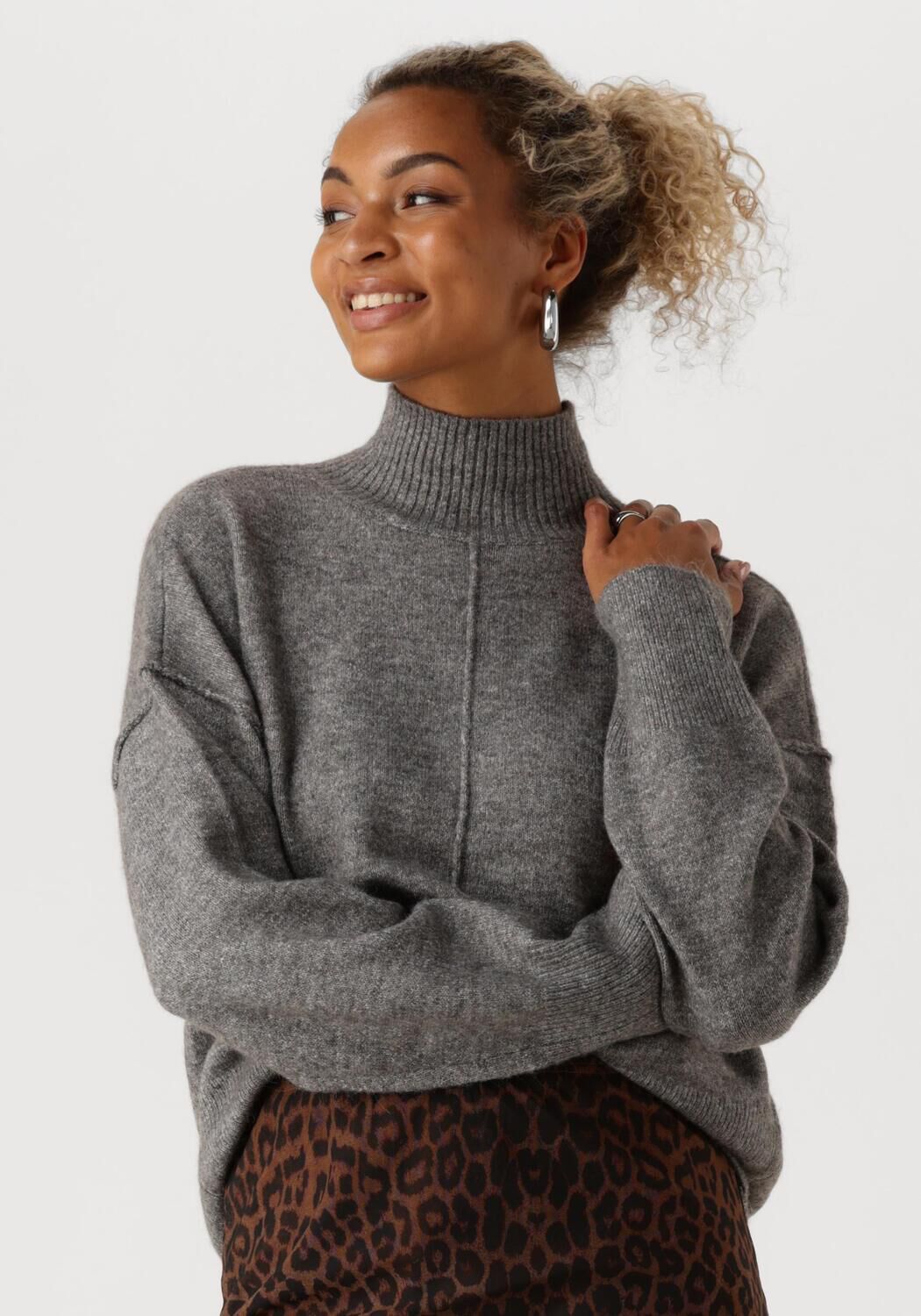 Y.A.S. Dames Truien & Vesten Yasbalis Ls High Neck Knit Grijs