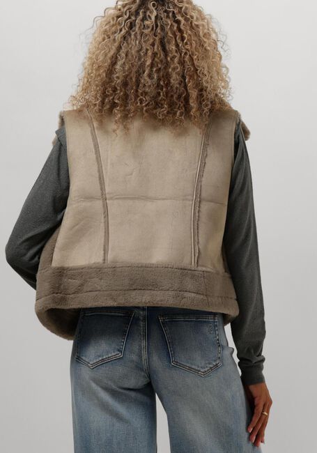 Taupe MINUS Gilet PAT FAUX FUR VEST - large