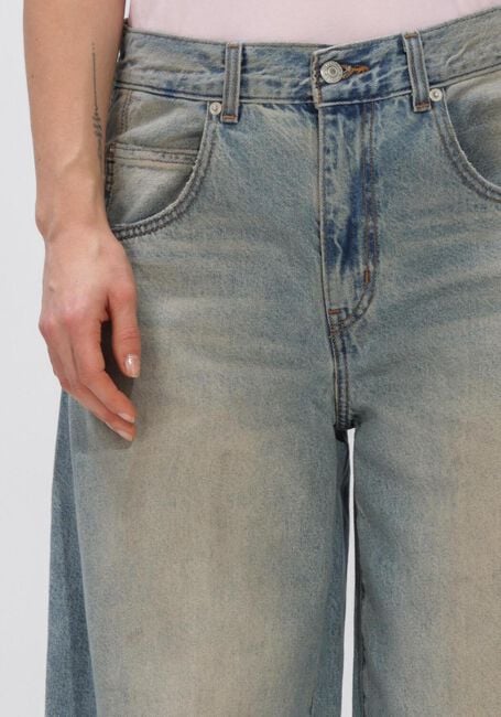 Lichtblauwe LEVI'S Wide jeans SUPER BAGGY BARREL - large