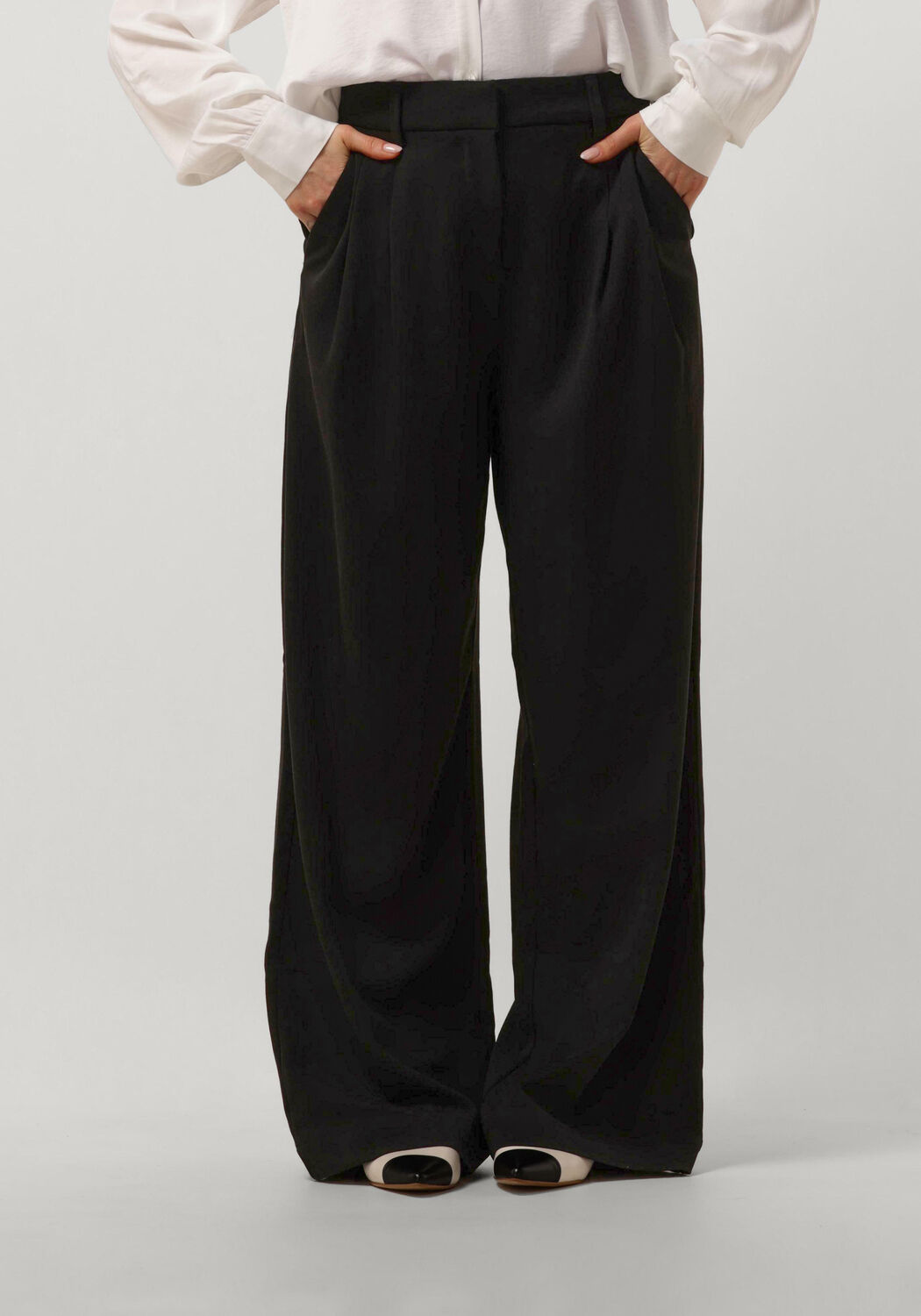 MSCH Copenhagen Baggy fit stoffen broek met plooien model 'Henrika'