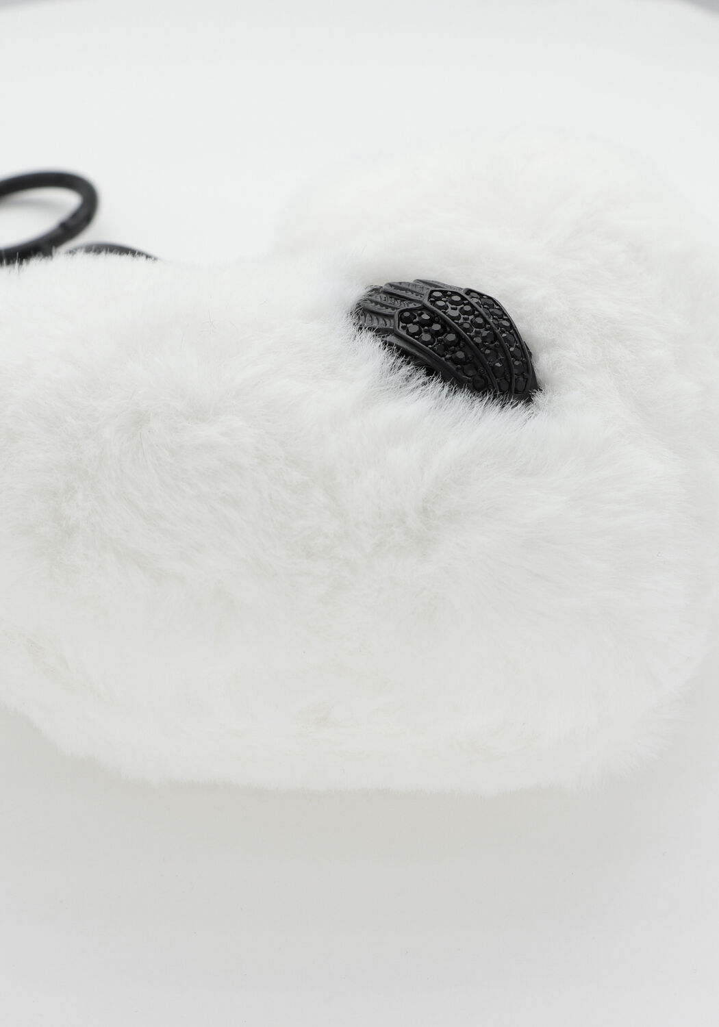 Witte KURT GEIGER LONDON Bag charms HEART F FUR CHARM - large