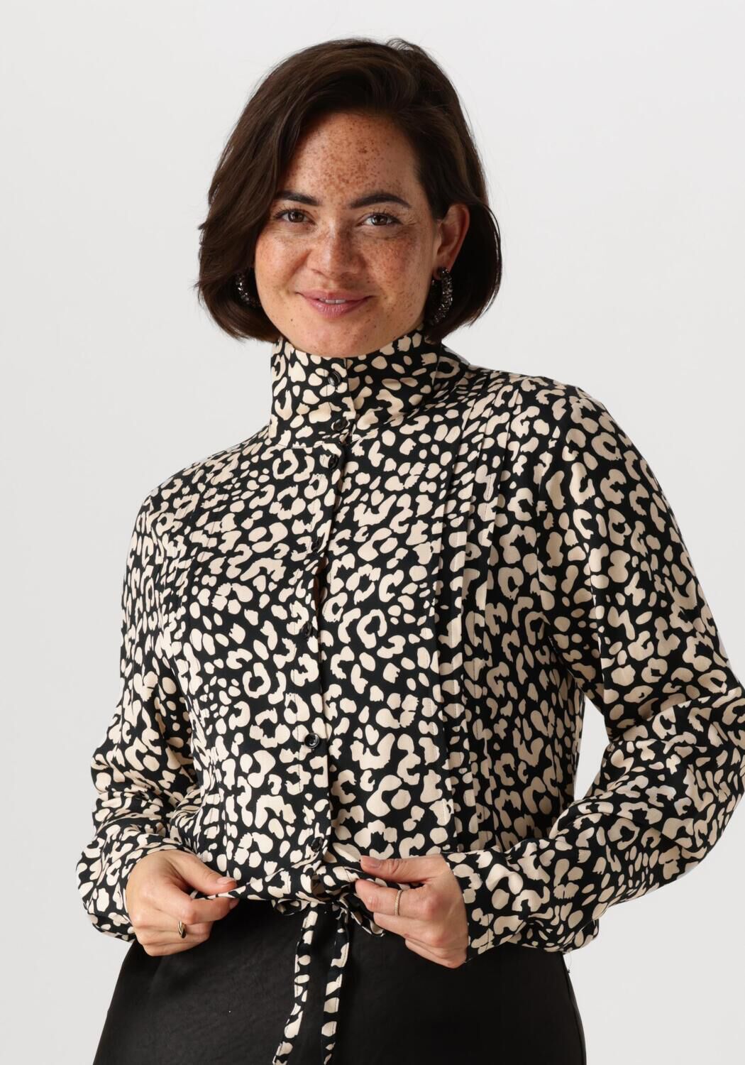 ANOTHER LABEL Dames Blouses Jume Animal Black Shirt Zwart