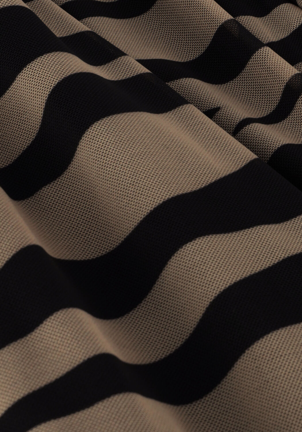 Beige BRUUNS BAZAAR Midi jurk PHLOX NORA DRESS - large