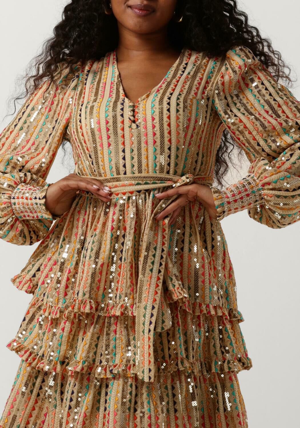 EST'SEVEN Dames Jurken City Dress Zand