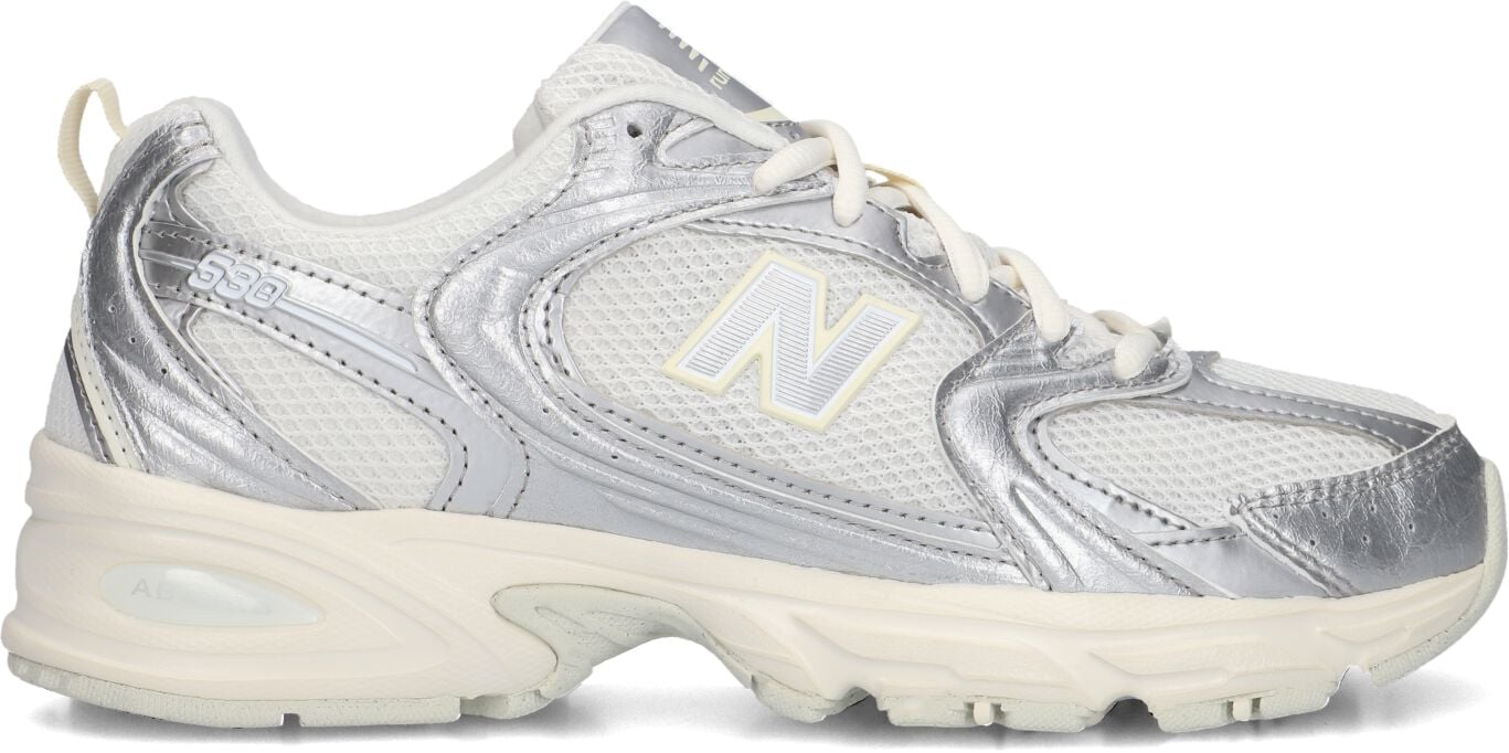 New Balance 530 “Grey/White”: die sichere Wahl, nüchtern gewogen