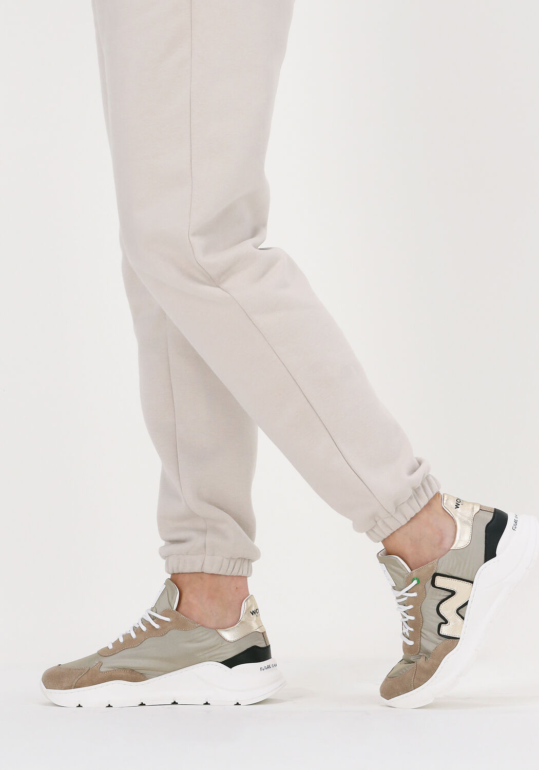 Beige WOMSH Lage sneakers WAVE - large