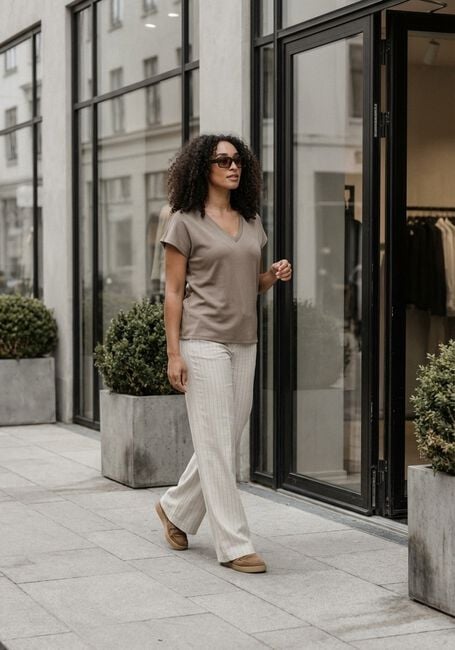 Grijze AIMEE THE LABEL Pantalon MOOS TROUSER - large
