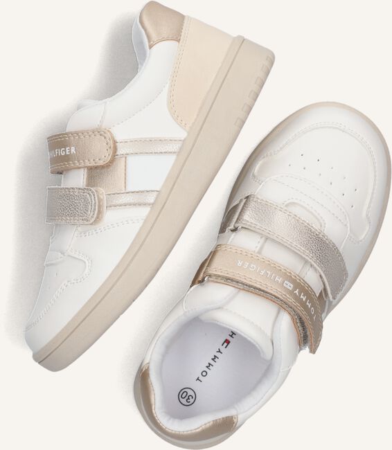 Witte TOMMY HILFIGER Lage sneakers 32712 Witte TOMMY HILFIGER Lage sneakers 32712 - large