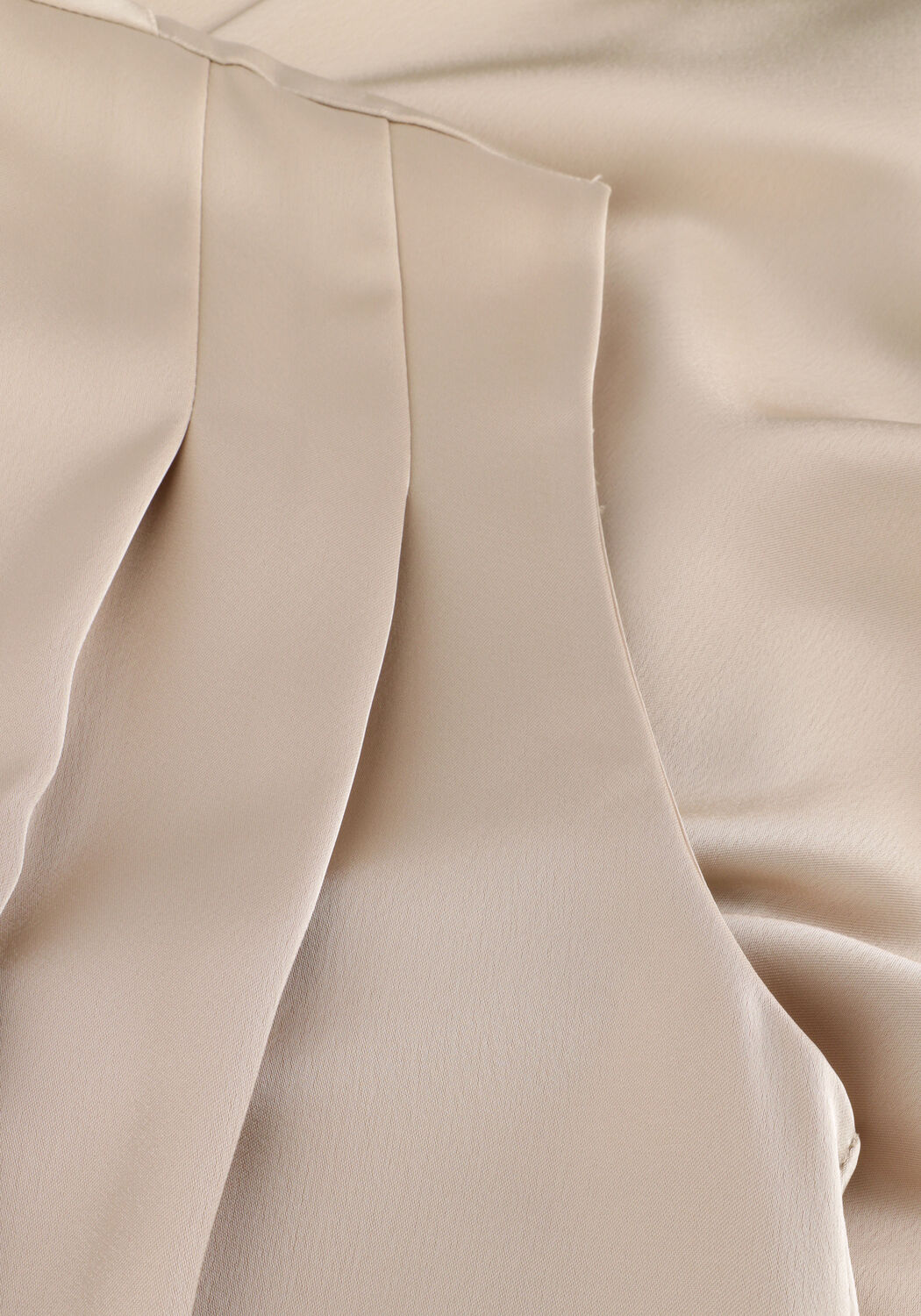 Gouden ACCESS Jumpsuit SATIN JUMPSUIT WITH PLEATS - large